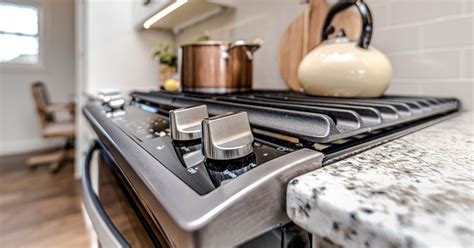 gas from stove poisoning